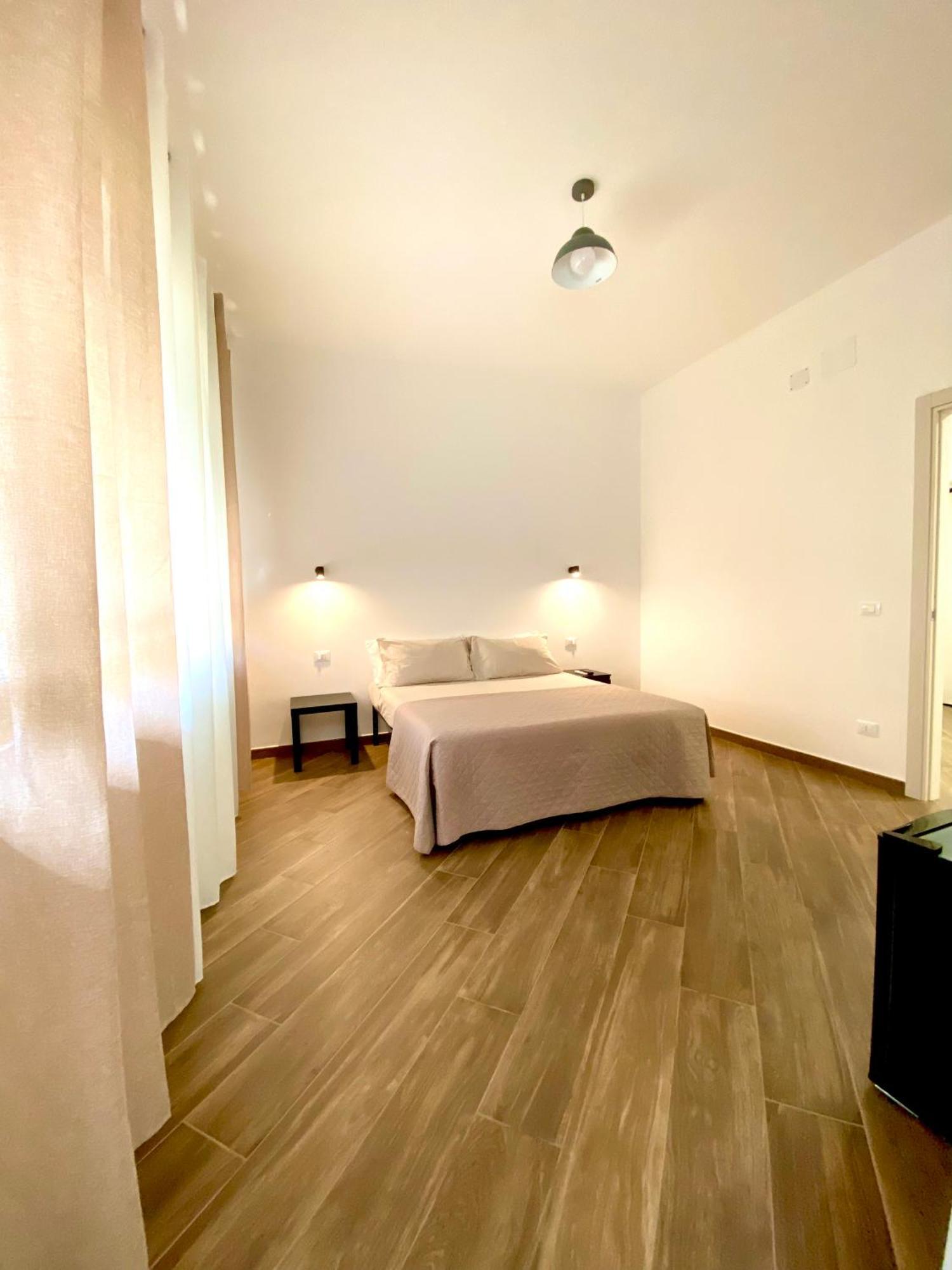 Galka Rooms Palermo Bagian luar foto