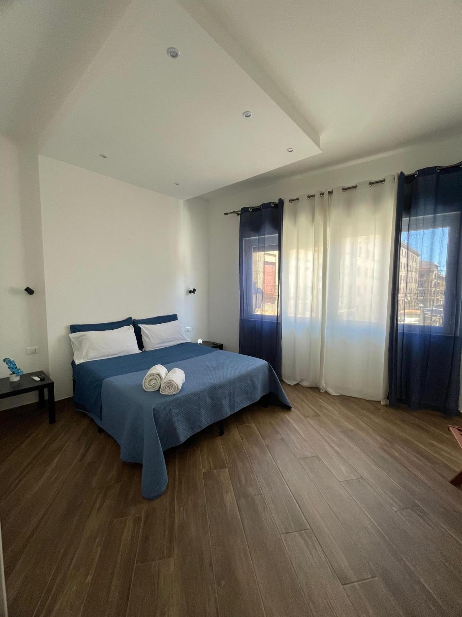 Galka Rooms Palermo Bagian luar foto