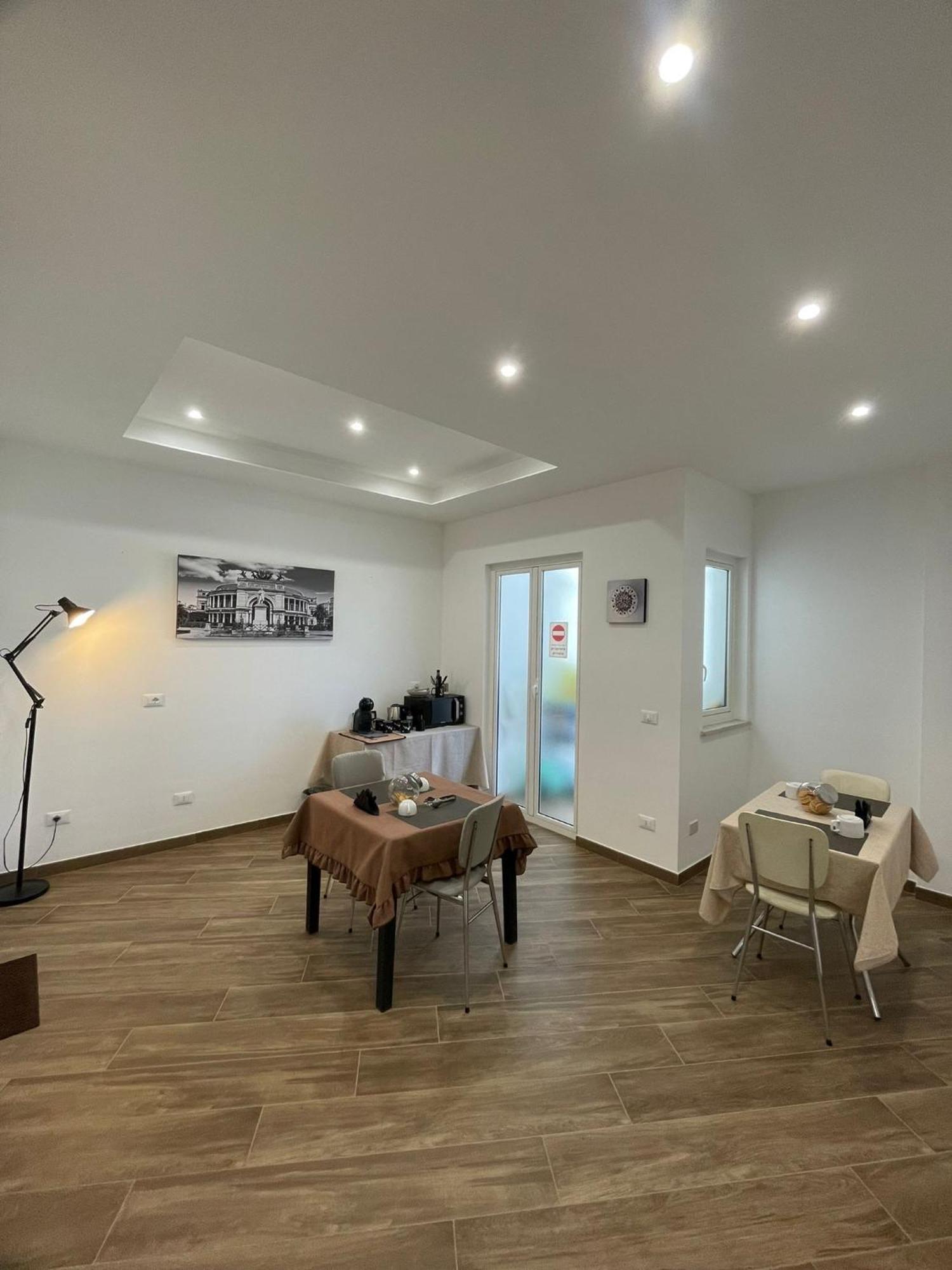 Galka Rooms Palermo Bagian luar foto